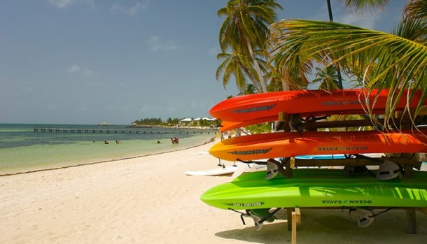 retire in belize