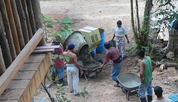 living in belize