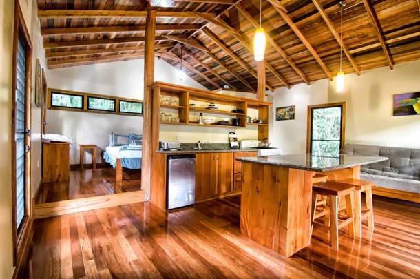 Cozy Cabin at Better in Belize Ecovillage